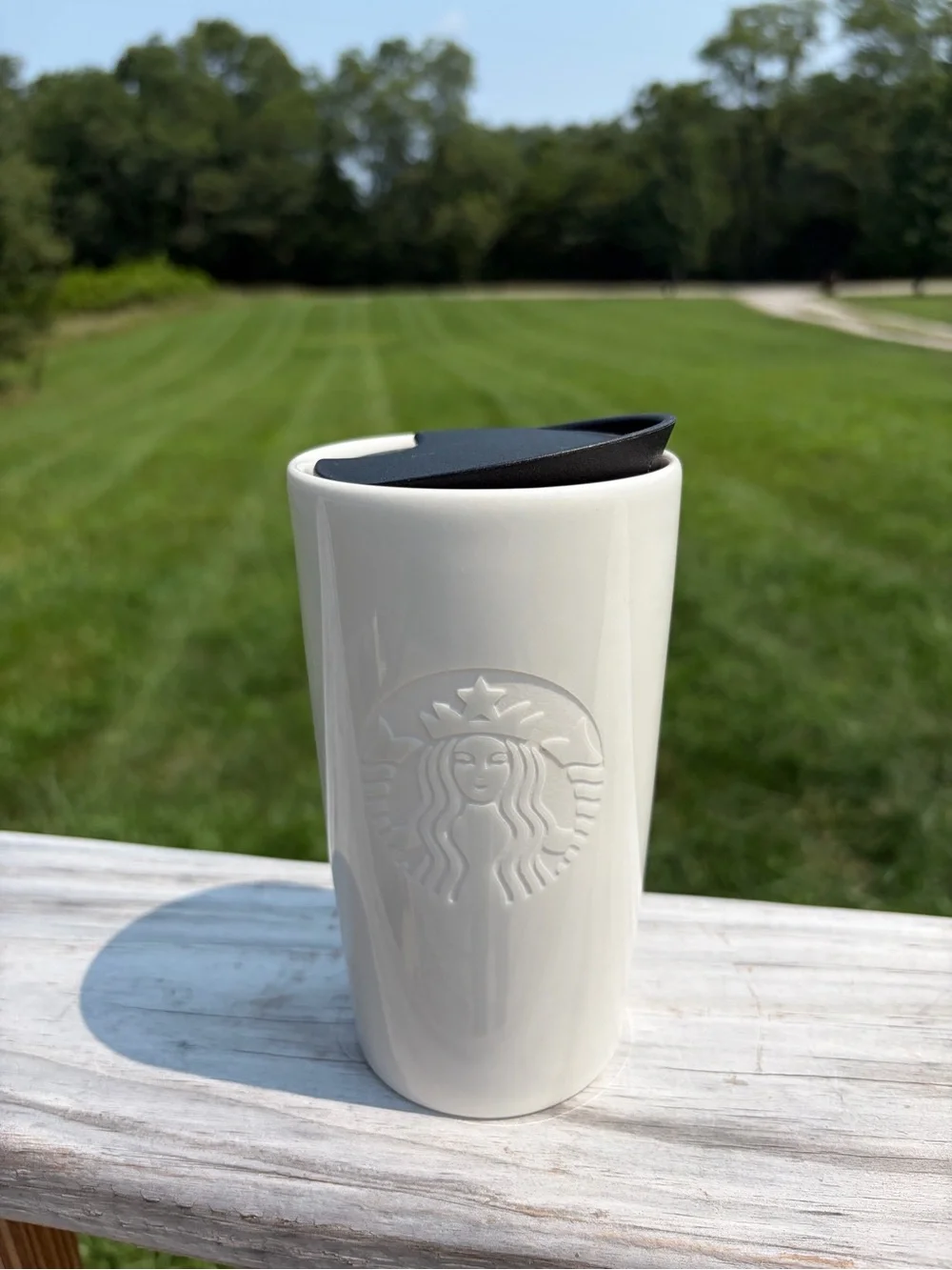 Starbucks Embossed Siren Mermaid White Ceramic Coffee Tumbler Cup Mug w/Lid 12oz